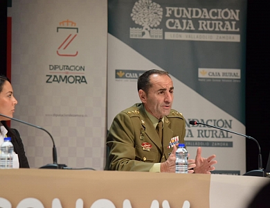 Subdelegado de Defensa, Coronel Vicente González.
