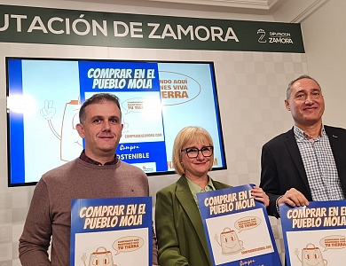 Más de diez mil carteles y bolsas ecológicas para concienciar de la importancia del consumo en el comercio rural