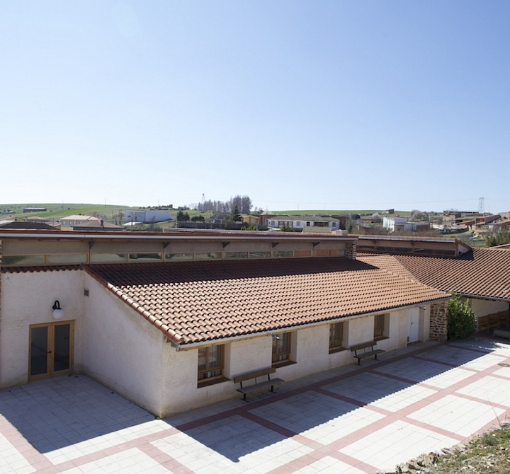 RESIDENCIA GERIATRICA ALMARAZ DE DUERO