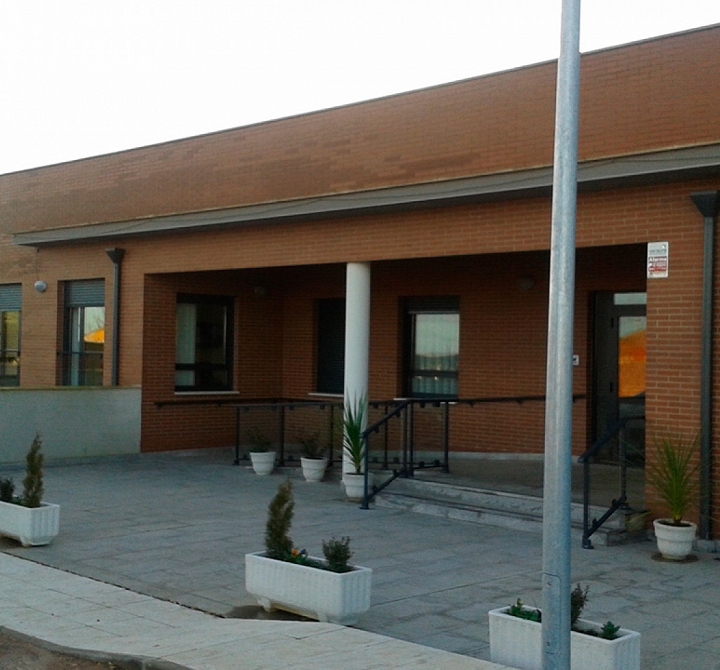 RESIDENCIA MUNICIPAL DE MAYORES MONTAMARTA